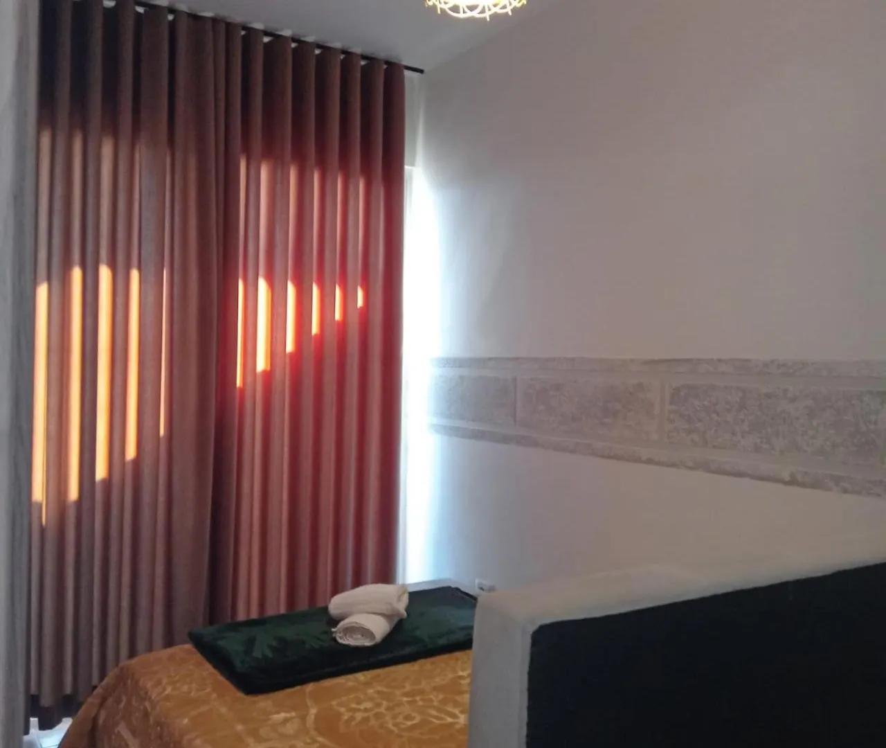 Rafa'S Apartament Himare Albania