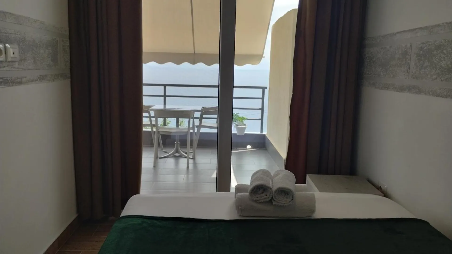 Apartment Rafa'S Apartament Himare Albania